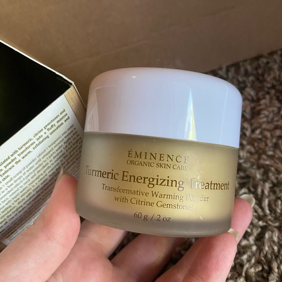 Eminence Organic Skin Care
Turmeric Energizing Treatment - Picture 4 of 11